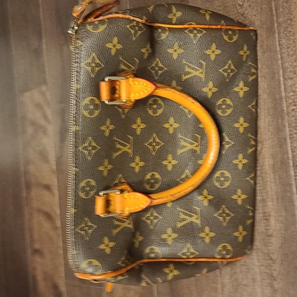 Bag - Picture 2 of 6